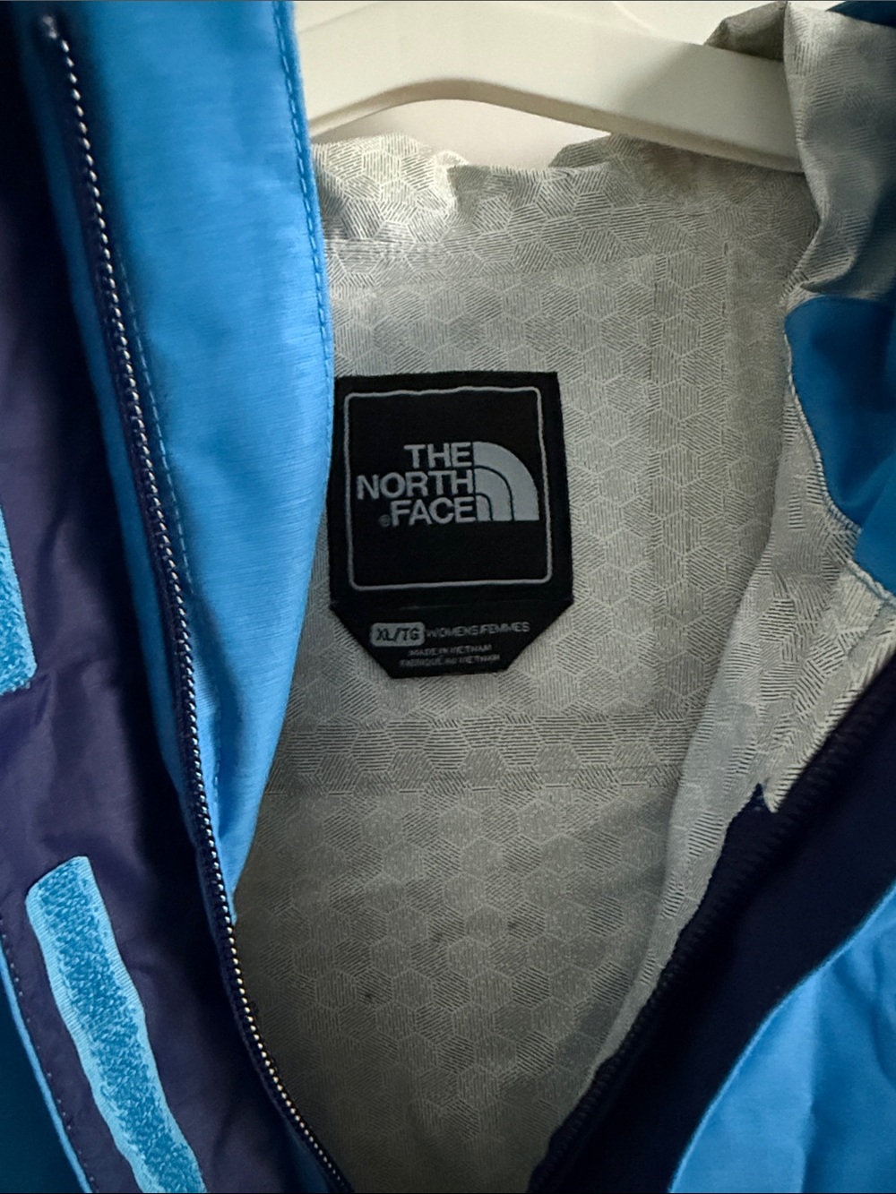 The North Face Bright Blue Hooded Shell Jacket - Like New - Picture 2 of 12